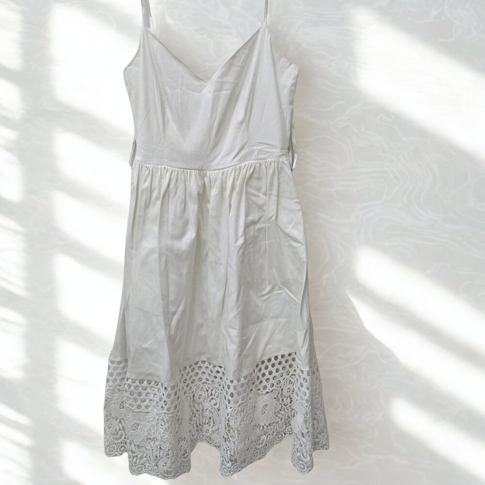 🤍 French Connection White Eyelet Midi Dress – Linen Blend Summer Style (Size 2)